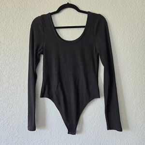 American Eagle L Black Long Sleeve Ribbed Bodysuit Scoop Neck‎